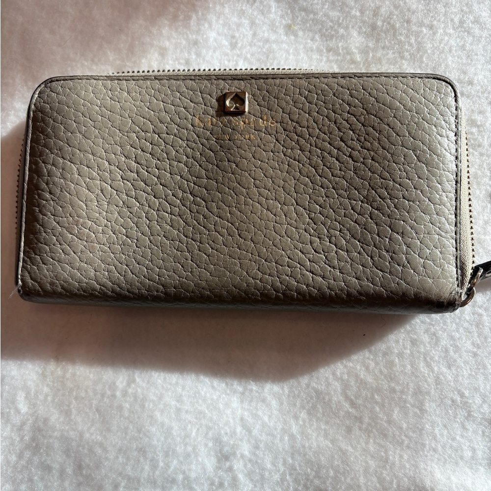 Kate Spade Tan Pebbled Leather Wallet